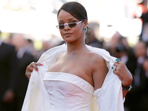 Rihanna hideg, mint a jég és ezek a karmok félelmetesek