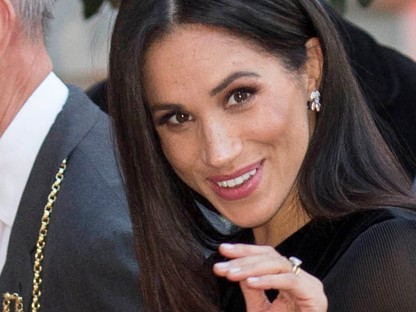 Meghan Markle a világ legtökéletesebb kis fekete ruháját vette fel