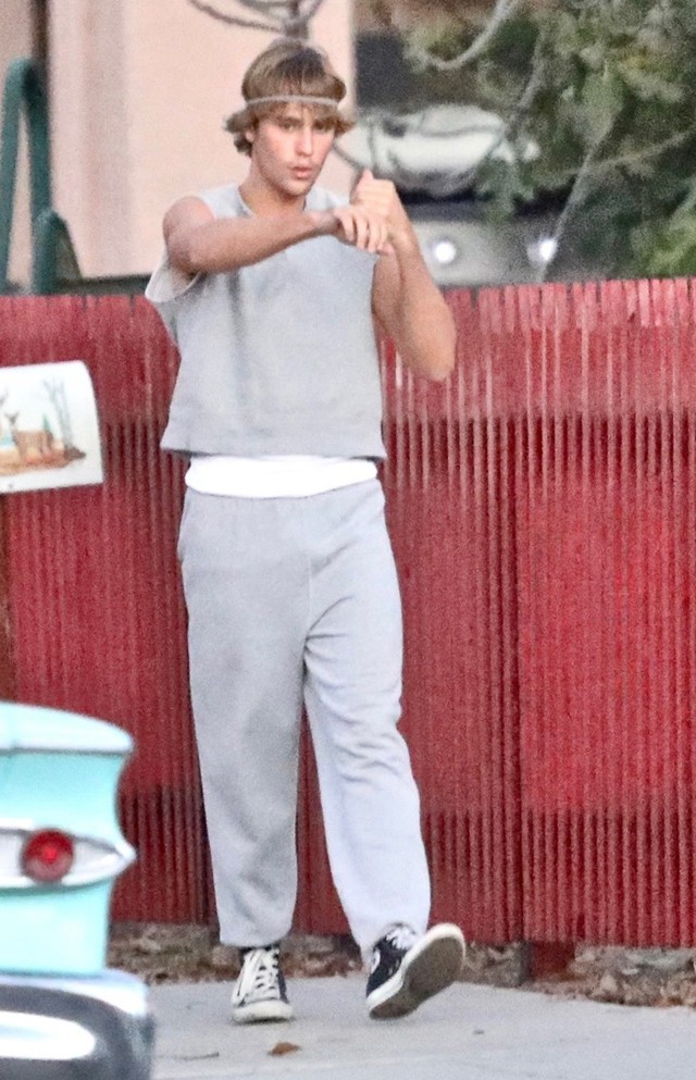 Justin Bieber egészen bizarr ezzel a Jane Fonda frizurával