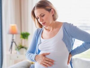 Dr. Dékány Ágnes: A kismama és a baba védelmében van, amikor a gátmetszés elkerülhetetlen