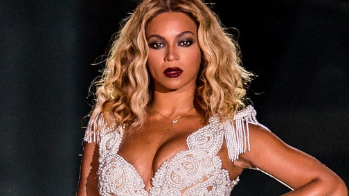 Hűha: Beyoncé Szörnyella de Frásznak öltözött, de még így is ultradögös