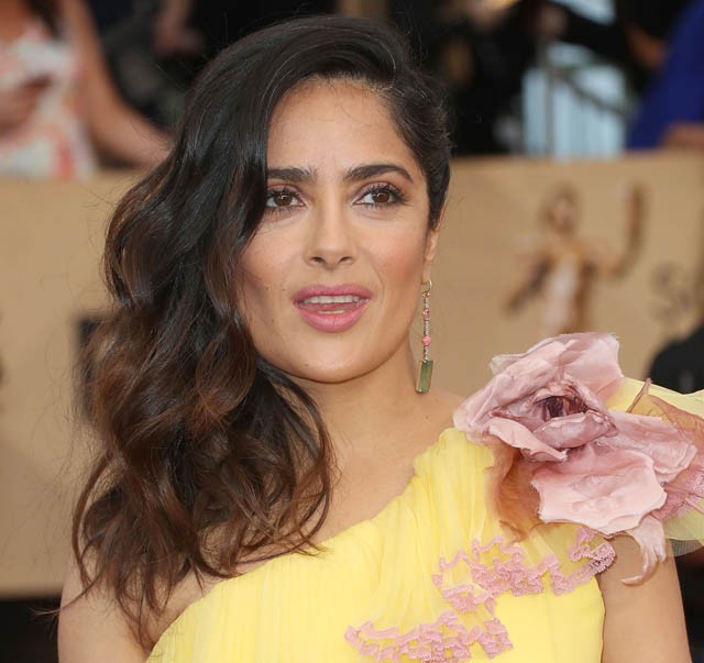 Salma Hayek a SAG vörös szőnyegén