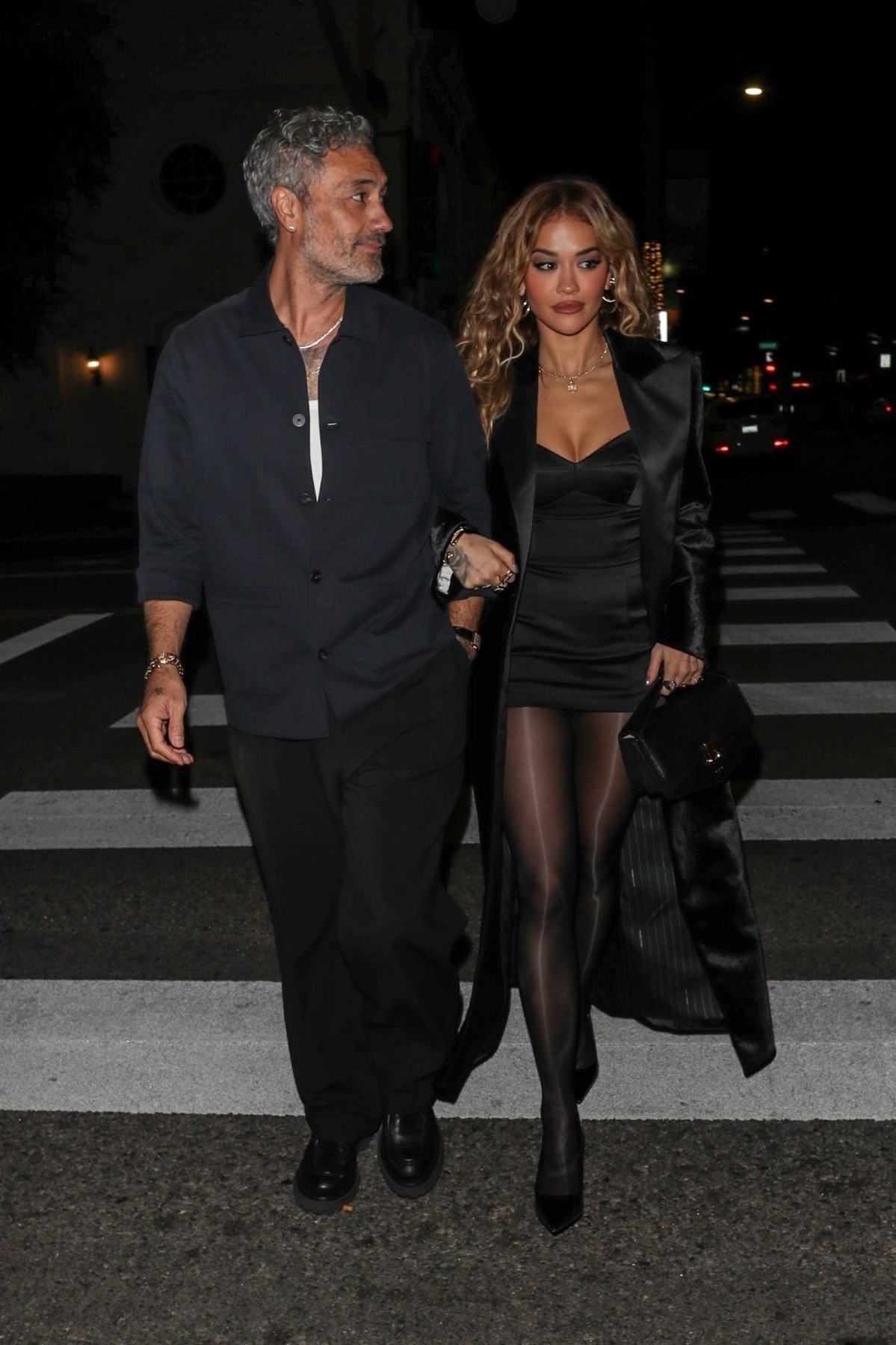 Rita Ora és Taika Waititi sem hagyhatták ki Leonardo DiCaprio születésnapját!