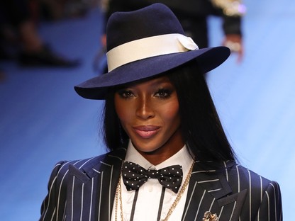 Meztelen felsőtestű félisteneken csorgathatták a nyálukat a Dolce & Gabbana bemutatón a vendégek