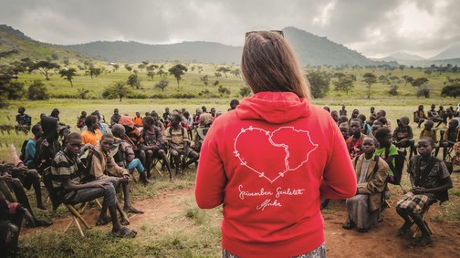 Azon dolgozunk, hogy egy kicsit jobb hellyé váljon a világ - beszélgetés a Szívemben Született Afrika Egyesület önkénteseivel