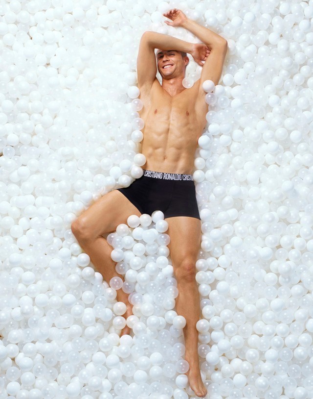 Cristiano Ronaldo alsónadrágban