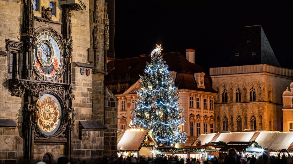 302254-praha-prague-staromestske-namesti-old-town-square