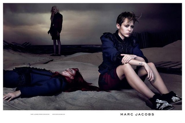Miley Cyrus Marc Jacobs