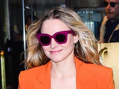 Kristen Bell felpróbálta az egyik legmacerásabb színkombinációt, és működött!