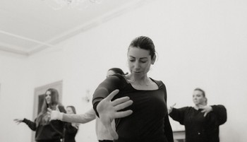 Cselényi Eszter: „Sokan afféle hendikepként élik meg, ha baj van a mentális egészségükkel”