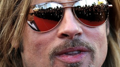 Brad Pitt még mindig szívdöglesztő