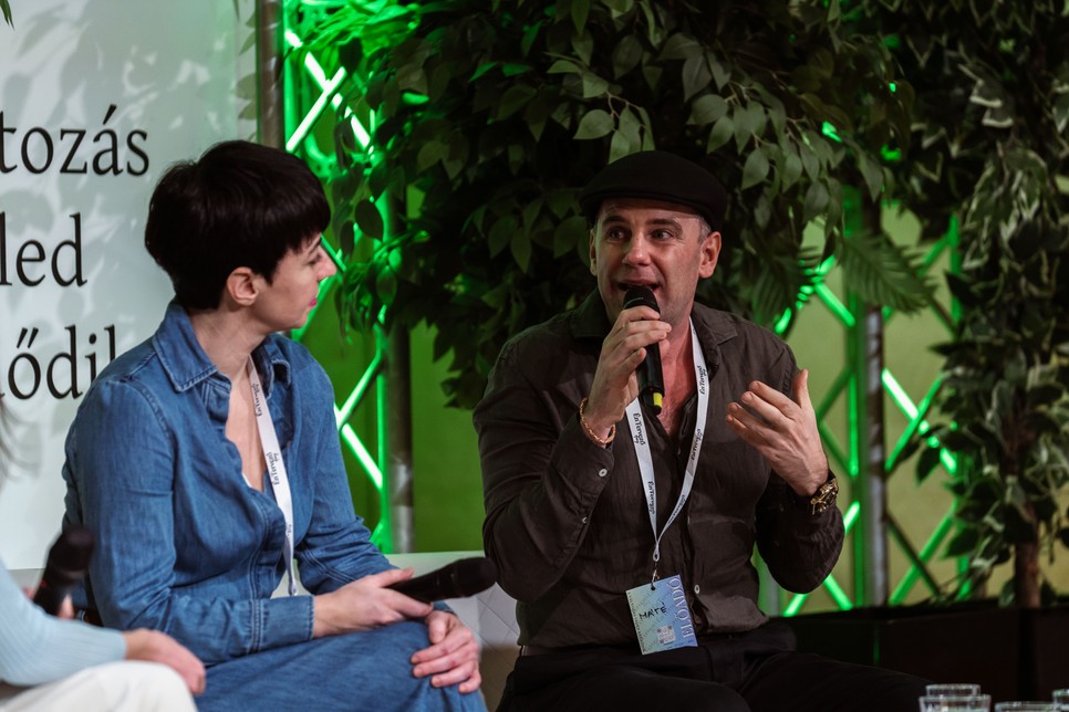 Fantasztikus kerekasztal-beszélgetések gazdagították az ÉnTervező Day eseményt, többek között Járai Márk és Járai Kíra is a meghívott vendégek között voltak