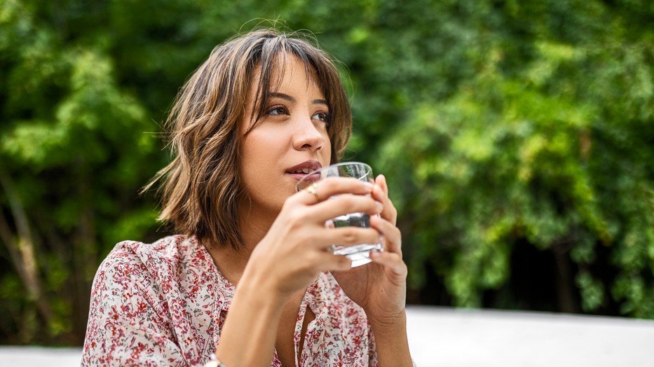 Az elegendő vízfogyasztás a bőrödön is meglátszik