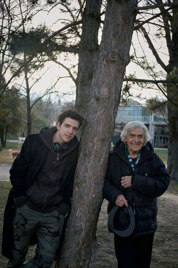 „Nem hajszolok semmit, megyek a megérzéseim után” - Beszélgetés Medveczky Balázs színművésszel