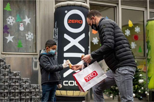 Közel 100 millió forintos adományt kap minden gyermekotthon lakója a XIXO márkától