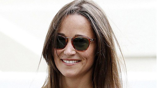 Meg is villantotta Pippa Middleton a tekintélyes méretű jegygyűrűjét