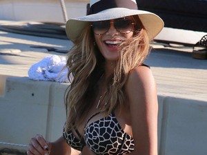 Ejha, nagyon dögös Nicole Scherzinger bikiniben!