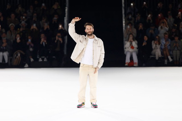 Simon Porte Jacquemus