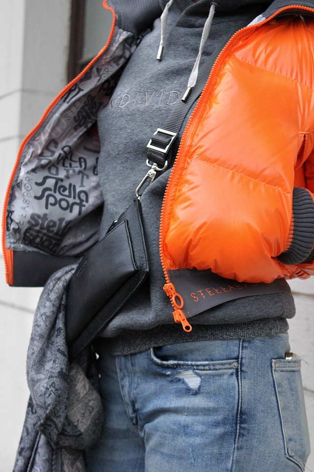 A THEFOUR tervezője imádja ezt a pulcsit, teljesen érthető okok miatt