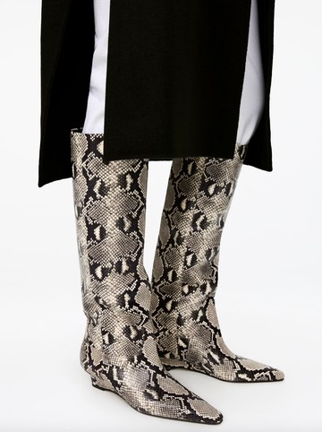 Pitonmintás bőr ARKET arket.com