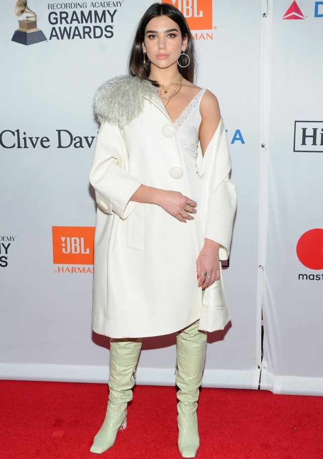 Dua Lipa az elő-Grammy partin
