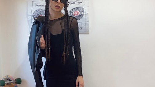 Sisi ma Wednesday szettben tündököl