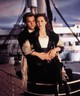 1997: Titanic. Egy monumentális hajó, Jack és Rose halhatatlan szerelme, tragikus igaz történet. Ezek talán azok a szavak, amik elsőre beugranak a film címének hallatán. A Titanic minden idők legtöbb Oscar-díját bezsebelt produkciója: 14 jelölésből 11-et váltott díjra.
