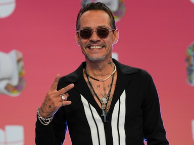 Megkérdezték Marc Anthony-t, mi történt valójában Brooklyn Beckham esküvőjén, ezt válaszolta az énekes