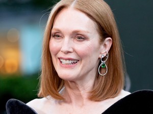 Így néz ki smink és filterek nélkül a 64 éves Julianne Moore arca: bár több ilyen fotót látnánk!