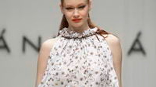 Klasszikus, nőies sikk