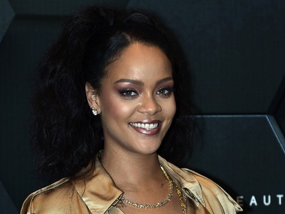 Hoppá: Rihanna lebukott, újra a régi pasijával 