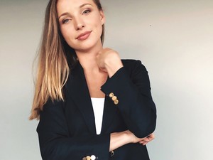 Ezt viseli Dobos Evelin egy szabadnapon