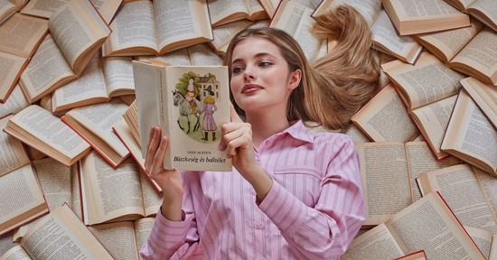 6 könyv, ami túlzás nélkül megváltoztatja az életedet: íme a karmaasztrológus listája