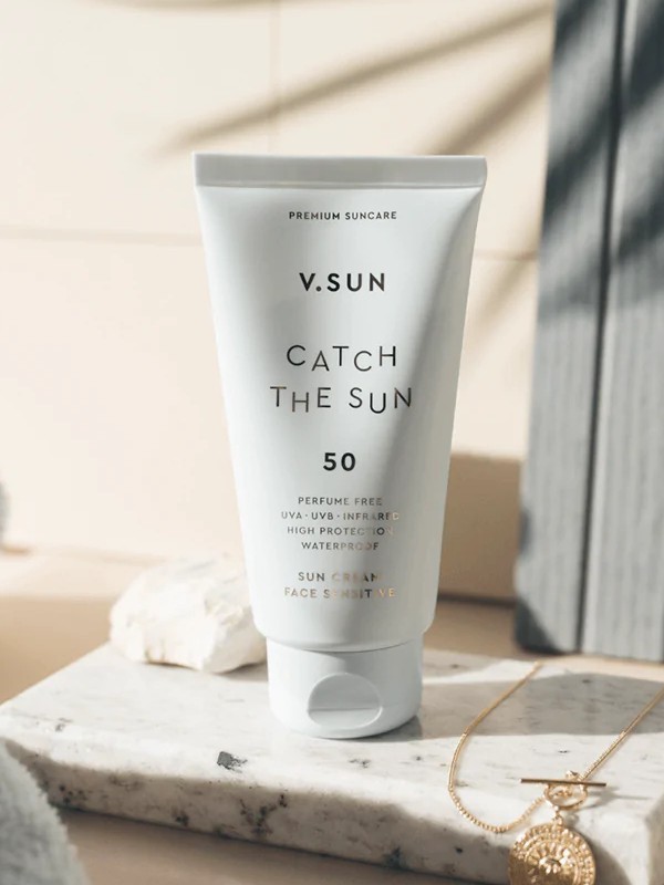 Catch The Sun fényévdő arcra V.SUN 8290 Ft/75 ml 