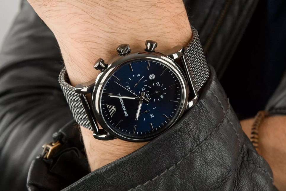 A férfi órák magabiztosságot és határozottságot sugallnak.