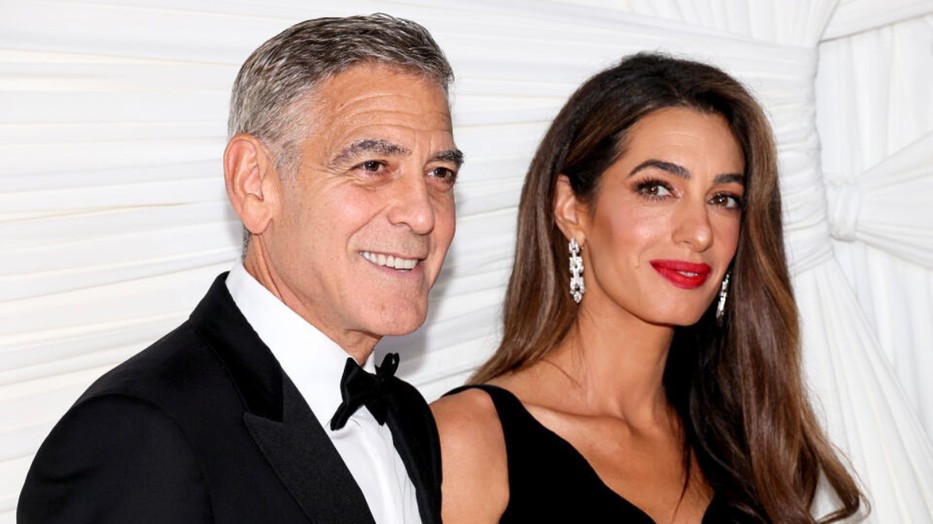 Amal Clooney továbbra sem szereti férje, George Clooney festett haját
