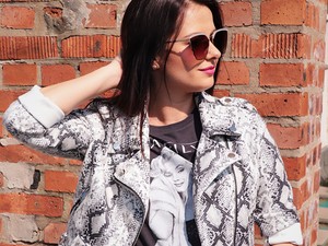 Lola vagány szettel indította a hetet