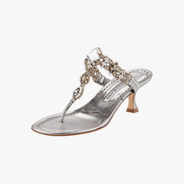 Köves ezüst szandál Manolo Blahnik $1,025, orchardmile.com
