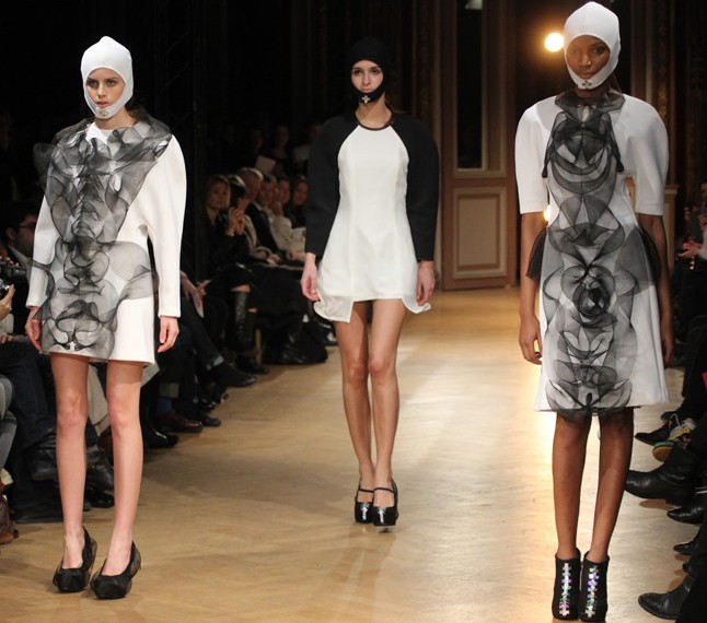 Közönségdíjas lett a magyar divattervező Párizsban!