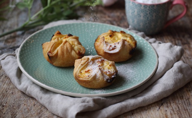 Süsd meg otthon a világ legfinomabb túros-batyuját