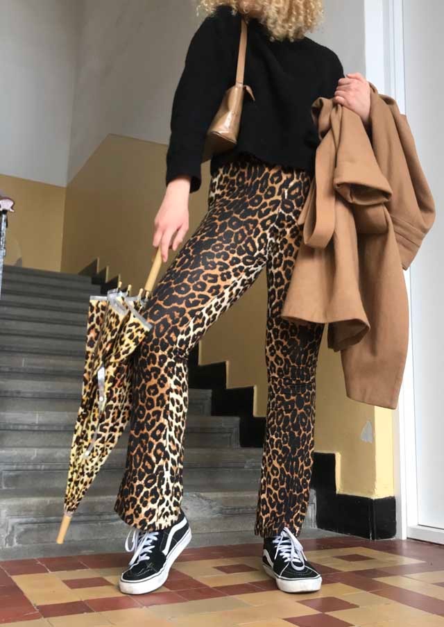 Végh Dóri a mai időjáráshoz öltözött