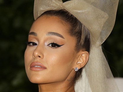 Ariana Grande viaszszobrát utálják a rajongók