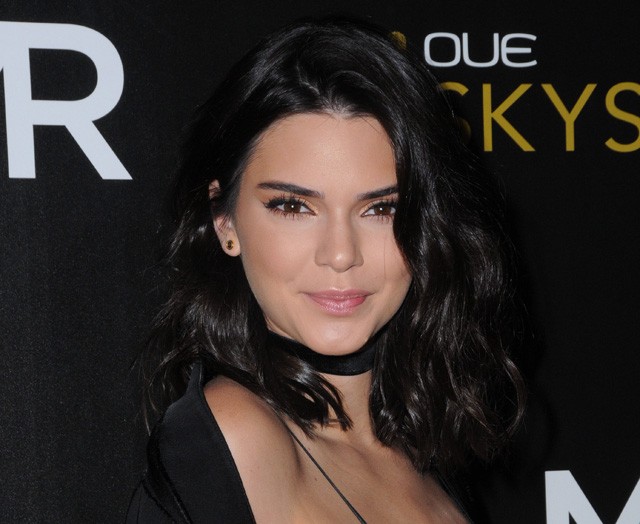 kendall jenner, kardashian, jenner lányok, estée lauder, fotó, 14 éves
