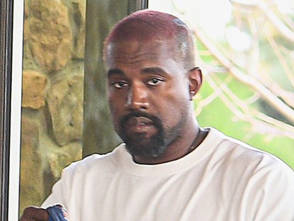 Kanye West bocsánatért esedezik, Kim Kardashiannak üzent