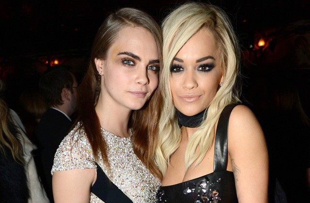 Rita Ora és Cara Delevingne