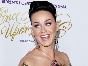 Katy Perry és Drew Barrymore szelfivel ünnepelte, hogy találkoztak