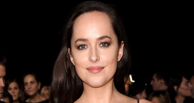 Hát, ezt a ruhát most nem találta el Dakota Johnson