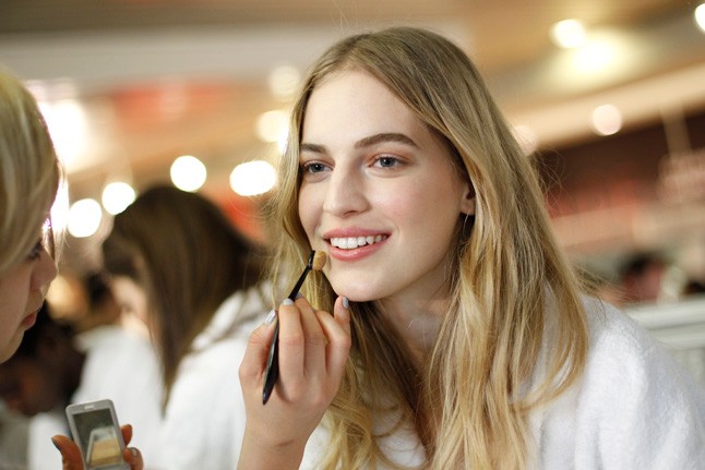 A H&M egészen a Holdig repít az új kollekciójával