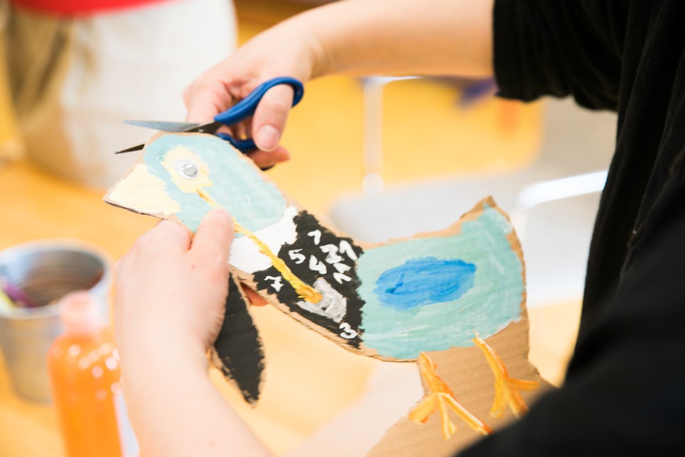 A projekt fő célja, hogy lebontsa a mozgáskorlátozott emberek “világa” köré odaképzelt, projektált falakat. Mindezt az érintettek bevonásával és részvételével valósítottuk meg. 