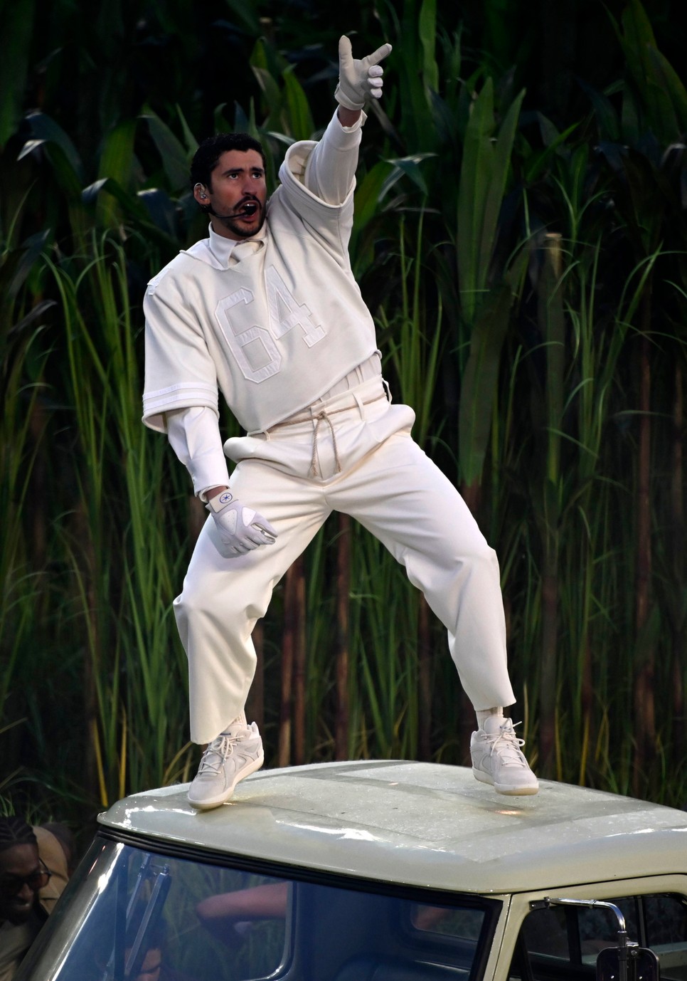 Bad Bunny halftime show-ja divat szempontból is egészen különleges volt